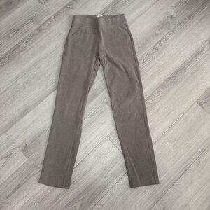 Duluth Slim Straight Sweat Pants with front and back pockets XS